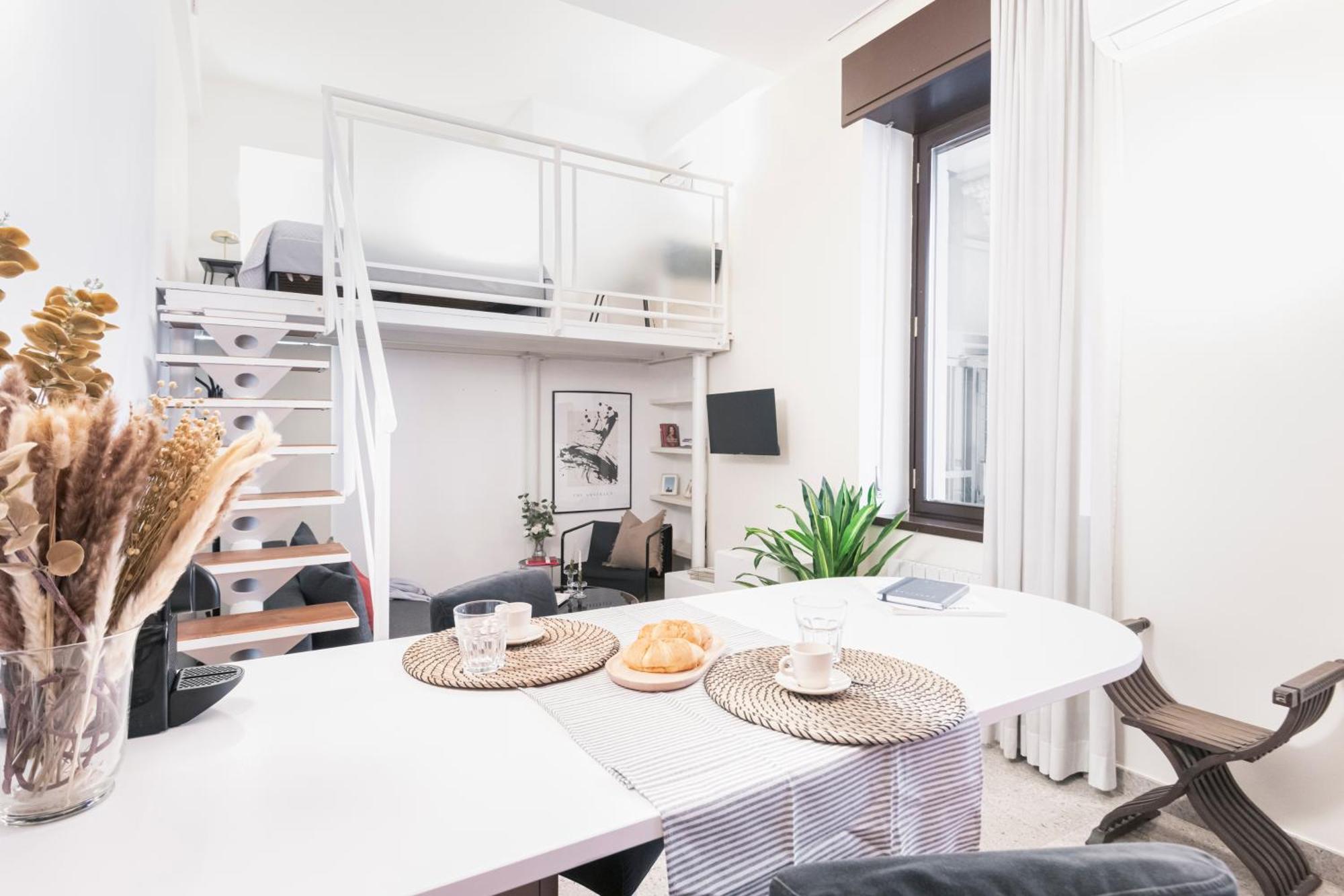 Ferienwohnung Easylife - Accogliente Monolocale In Via Torino, Posizione Perfetta Per Scoprire La Citta Mailand Exterior foto